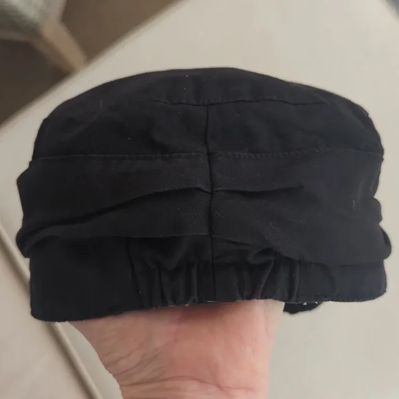 Mudd Y2K Newsboy Cap With Stars - Picture 3 of 7